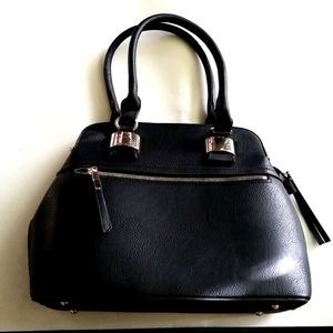 Nwot Extra Large Black Travel/Handbag w/goldtone hardware